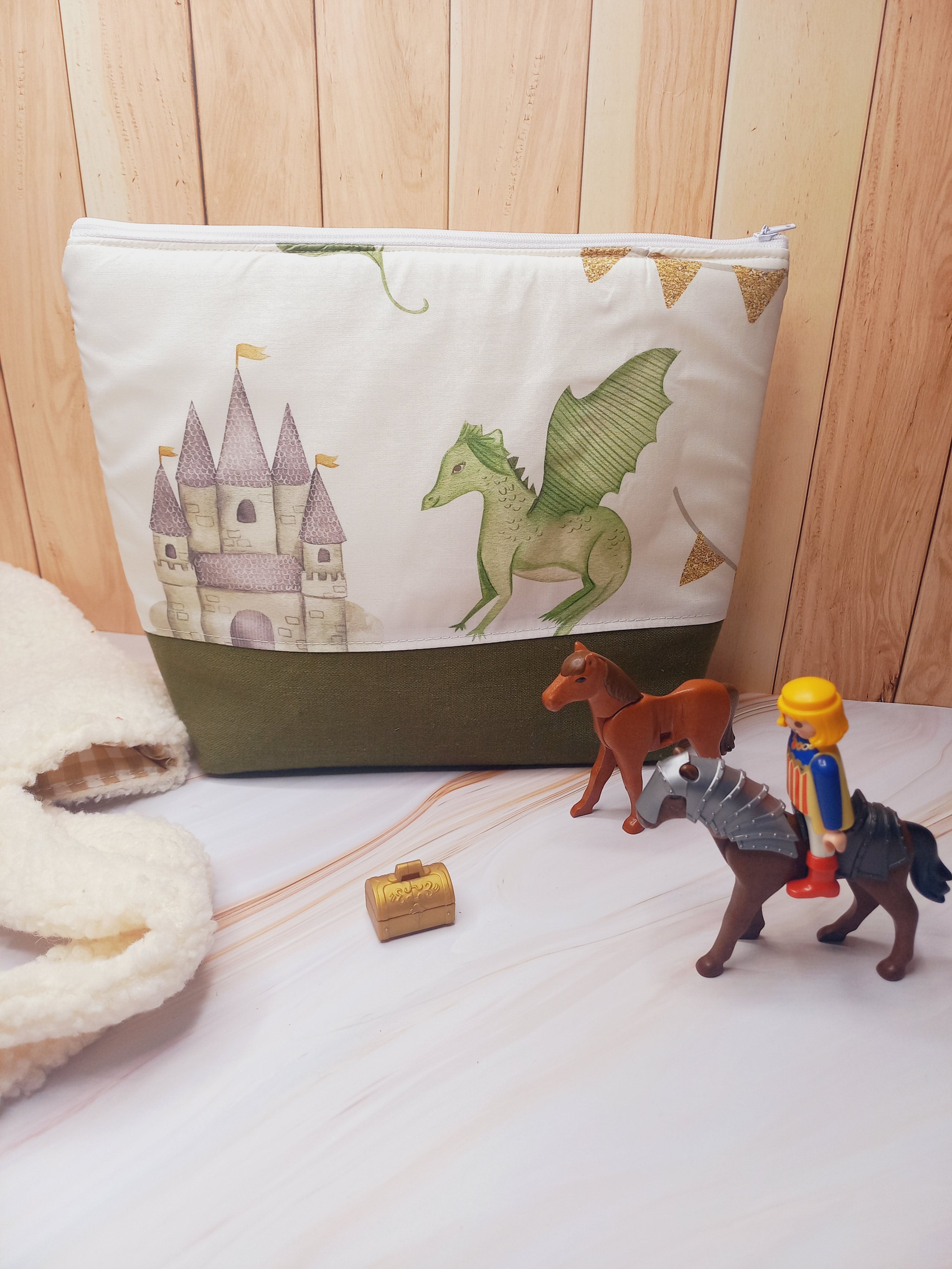 Trousse de toilette chevalier garçon