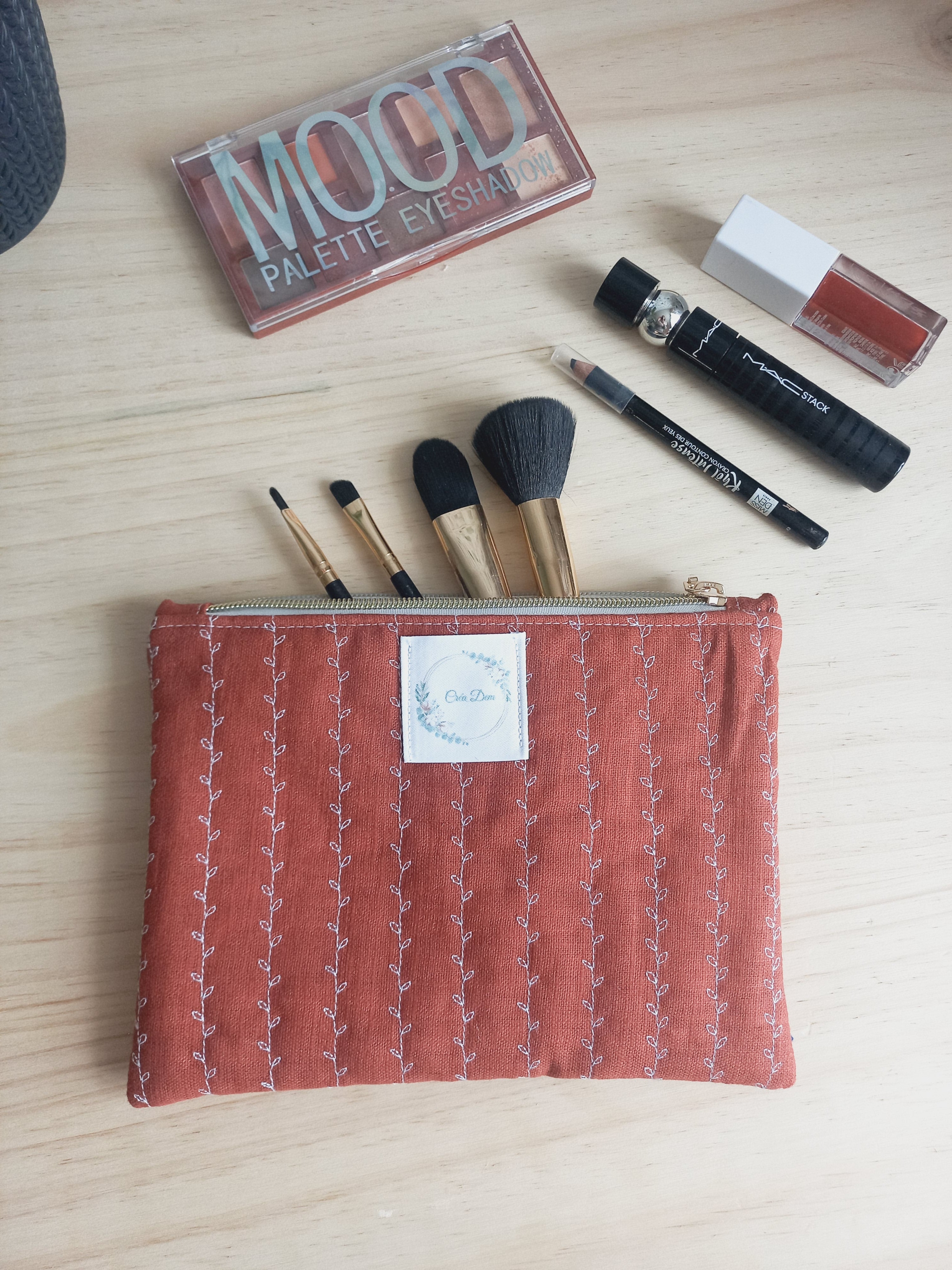 Pochettes à maquillage