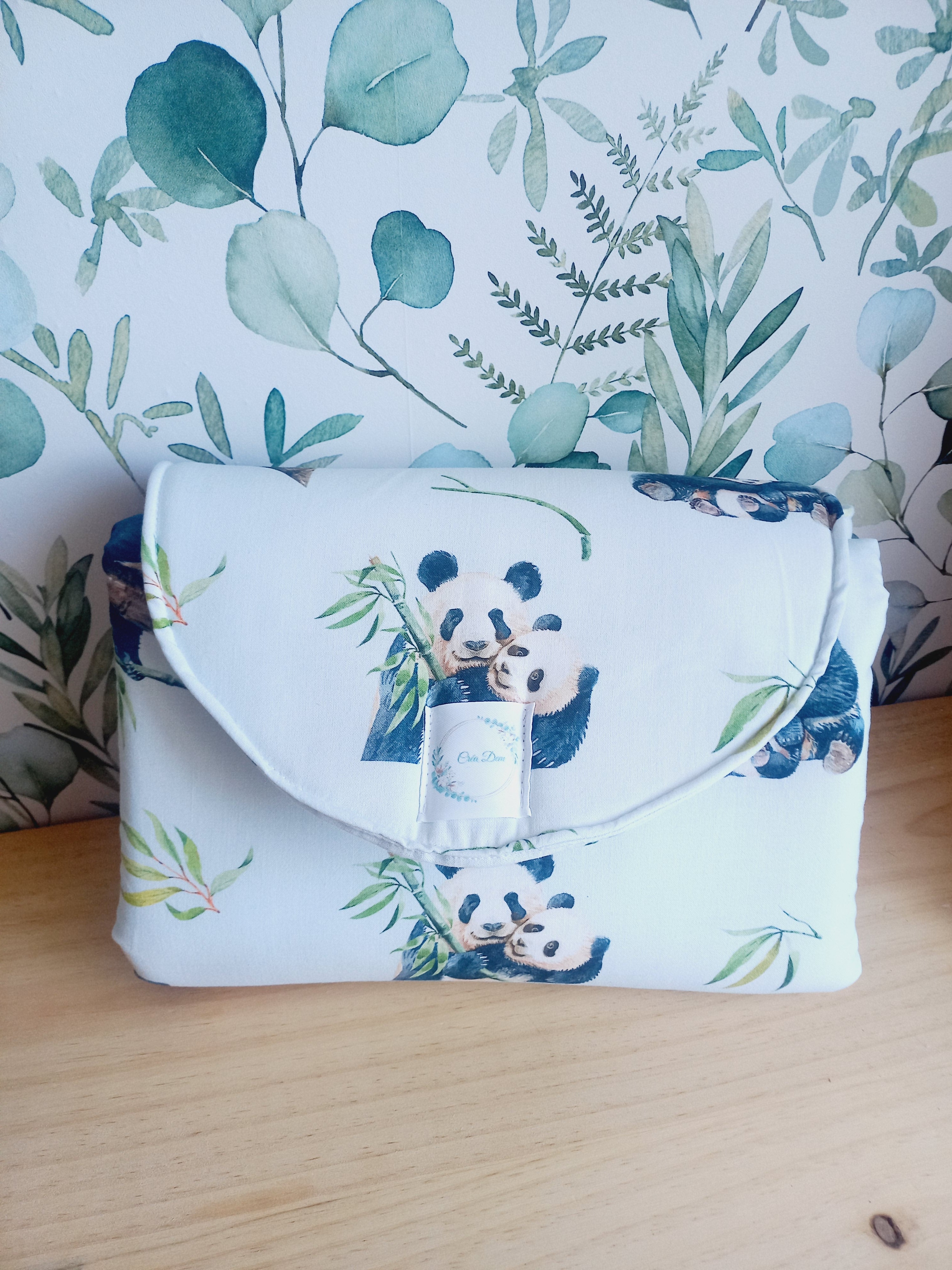 Pochette a langer nomade panda