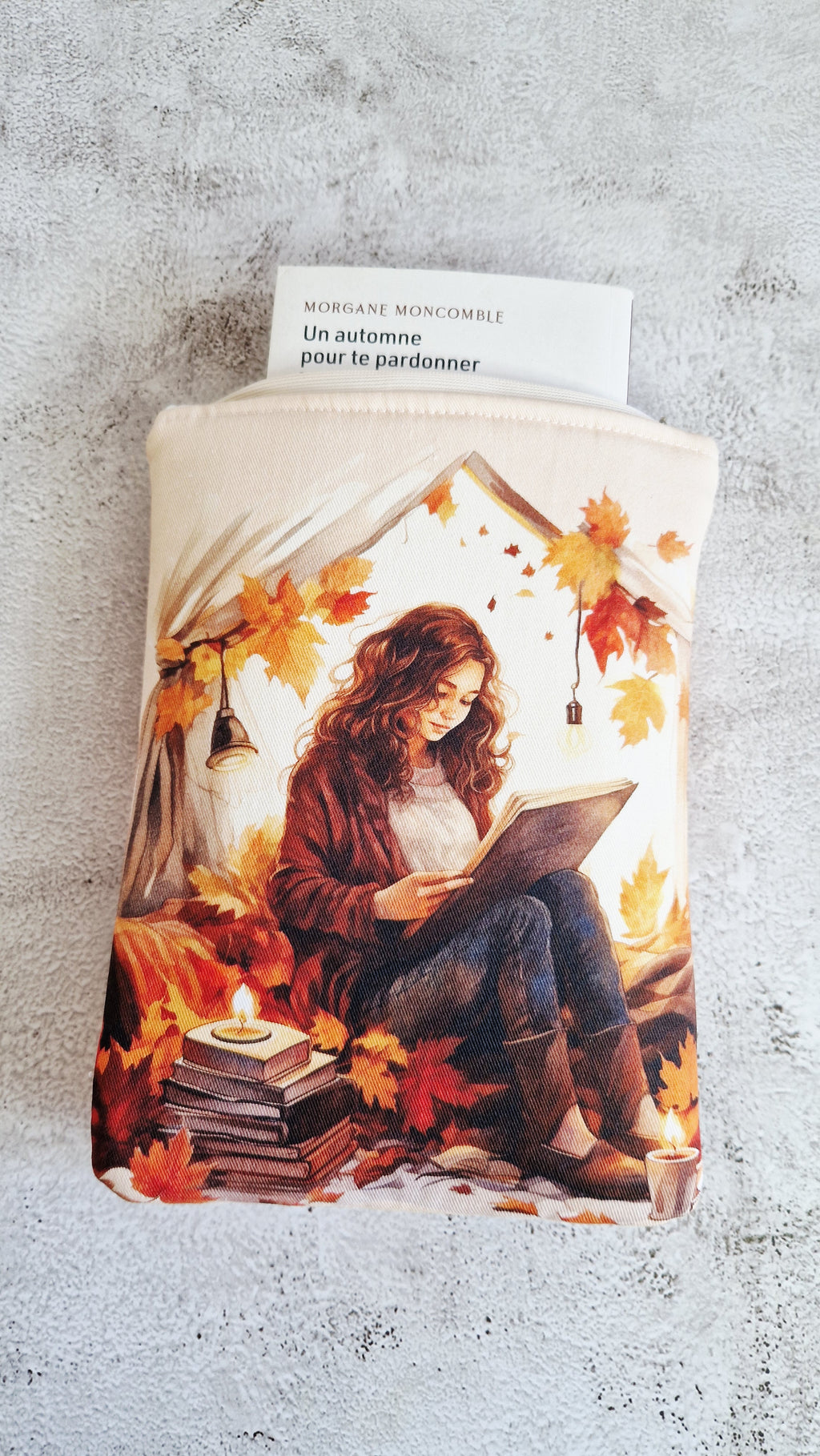 Housse à livre Femme d'automne Pocket