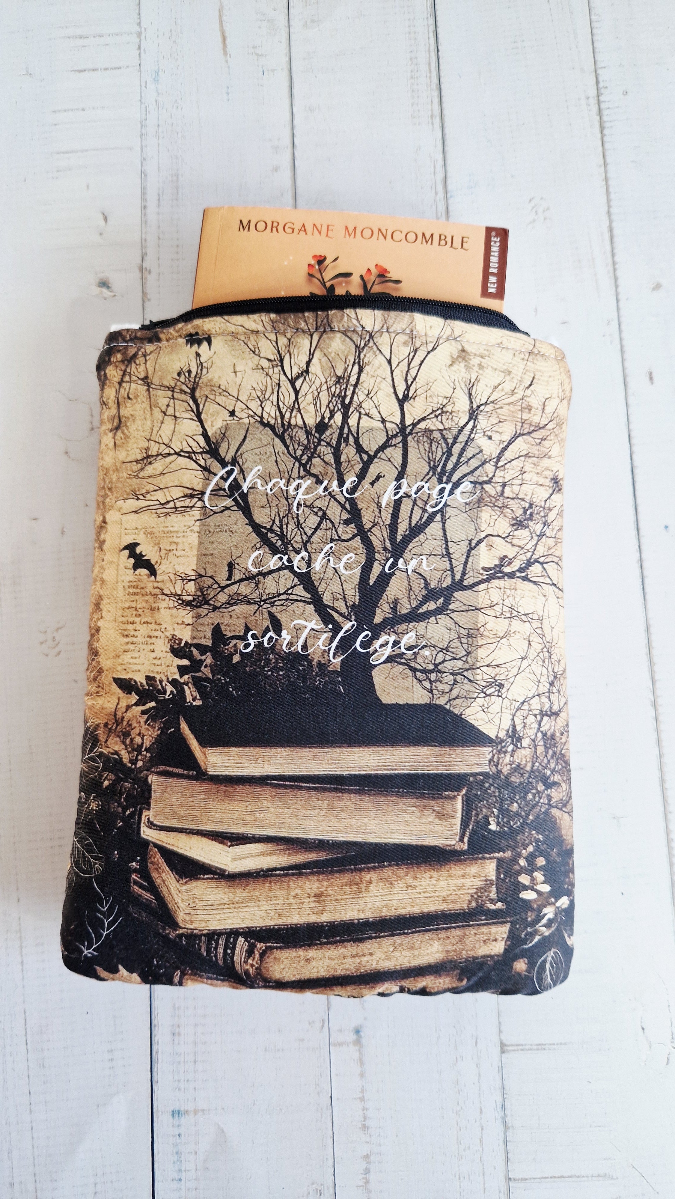 Housse à livre sortilèges Pocket