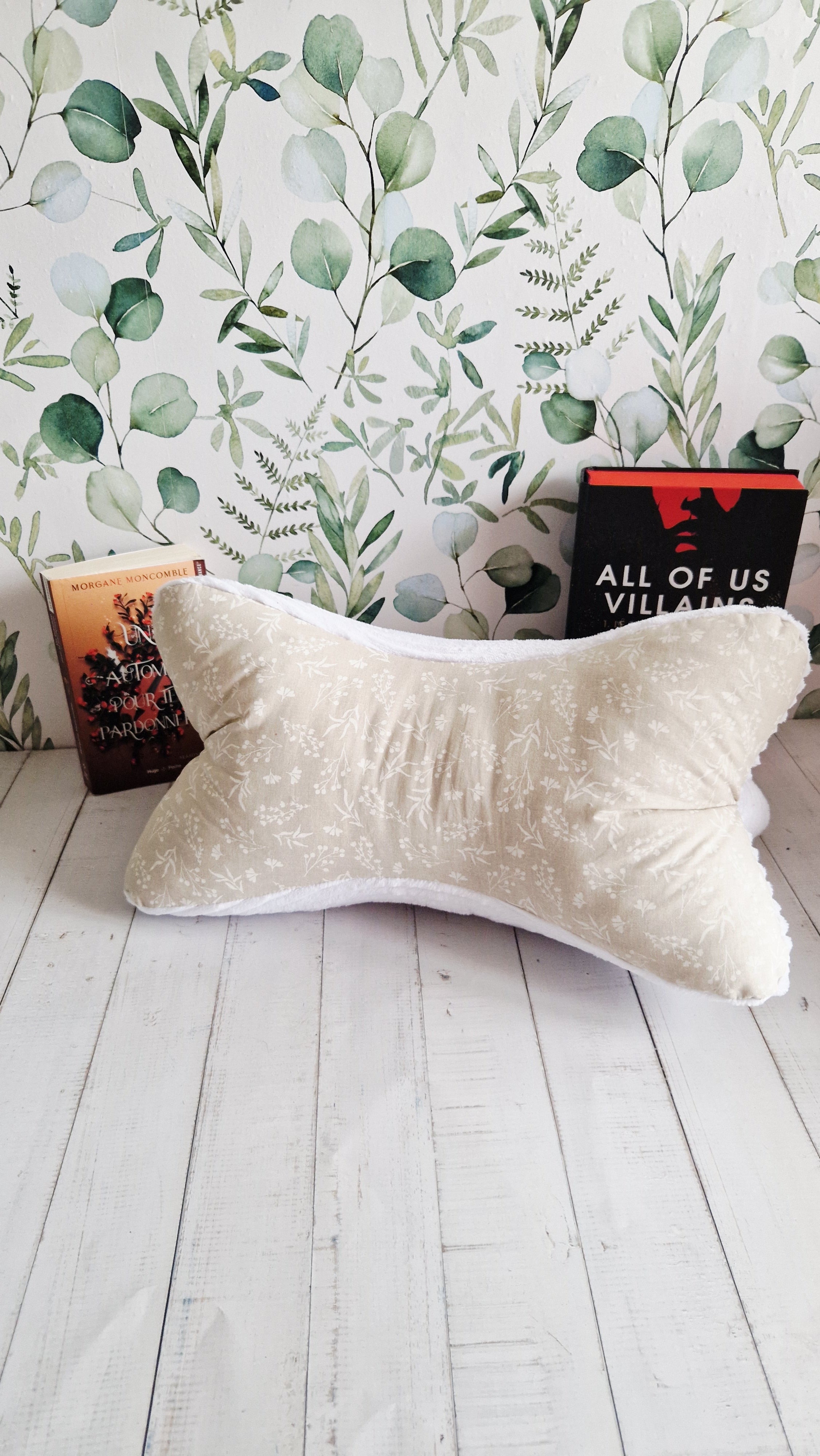 Le Coussin Soulage-Poignets – fleurs blanches