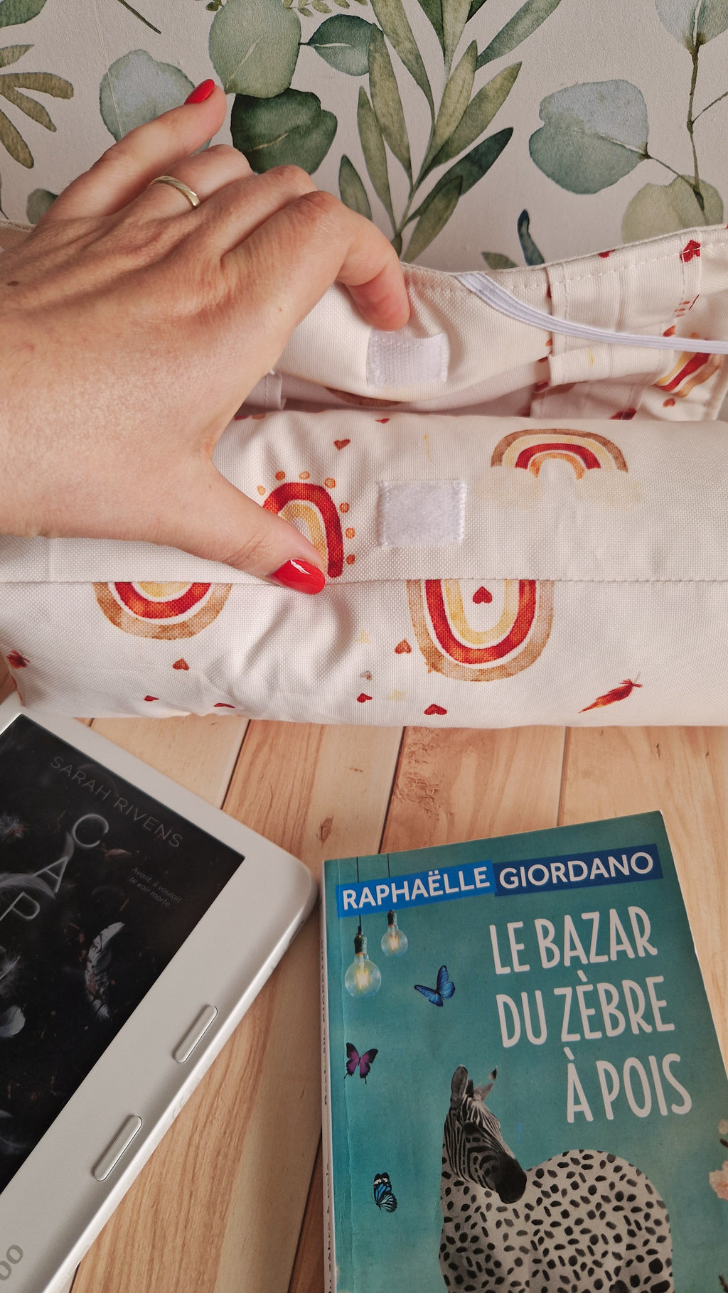 Coussin nomade arc en ciel imperméable format pocket