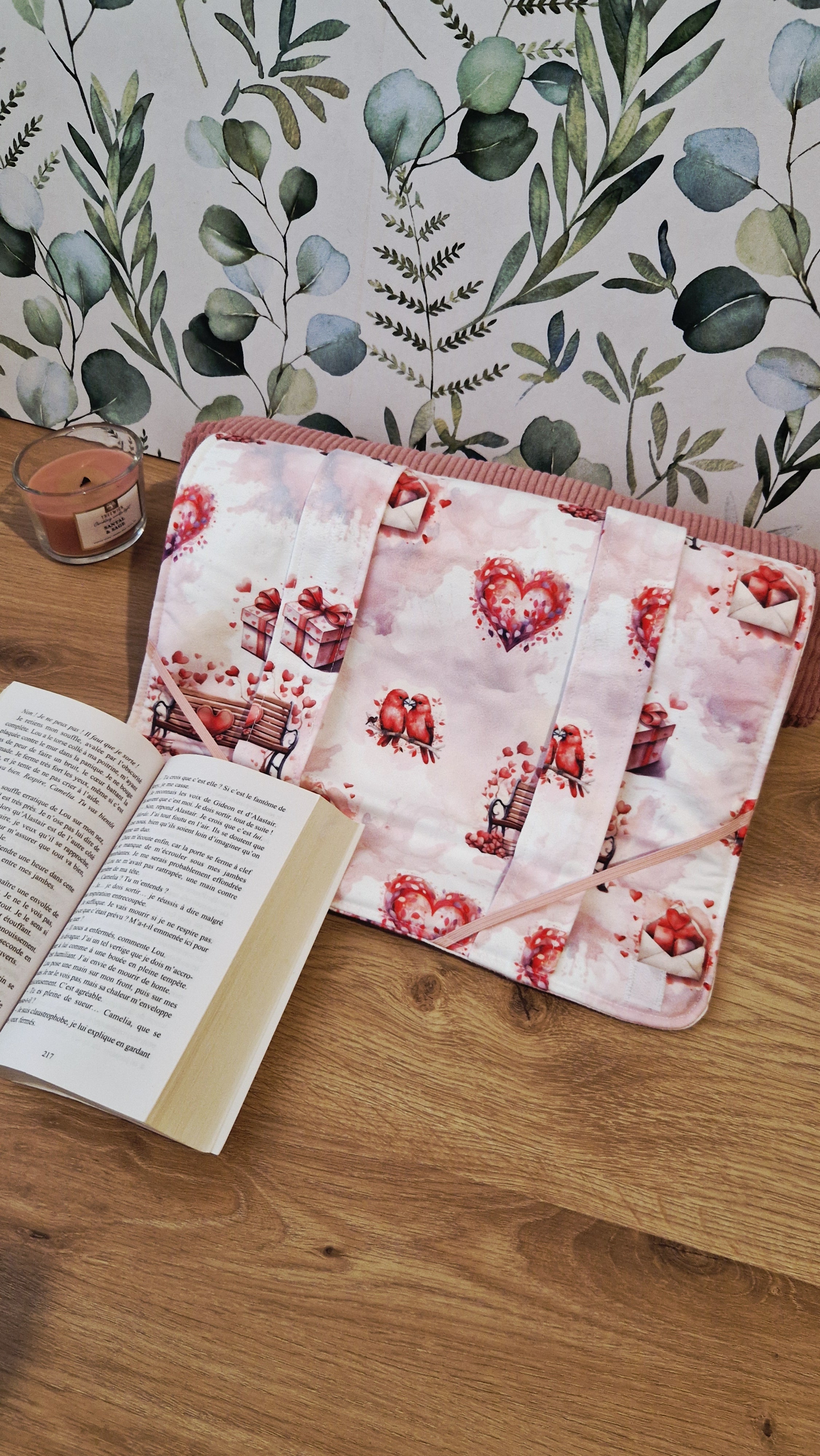 Coussin nomade romance florales format brochés 2 en 1