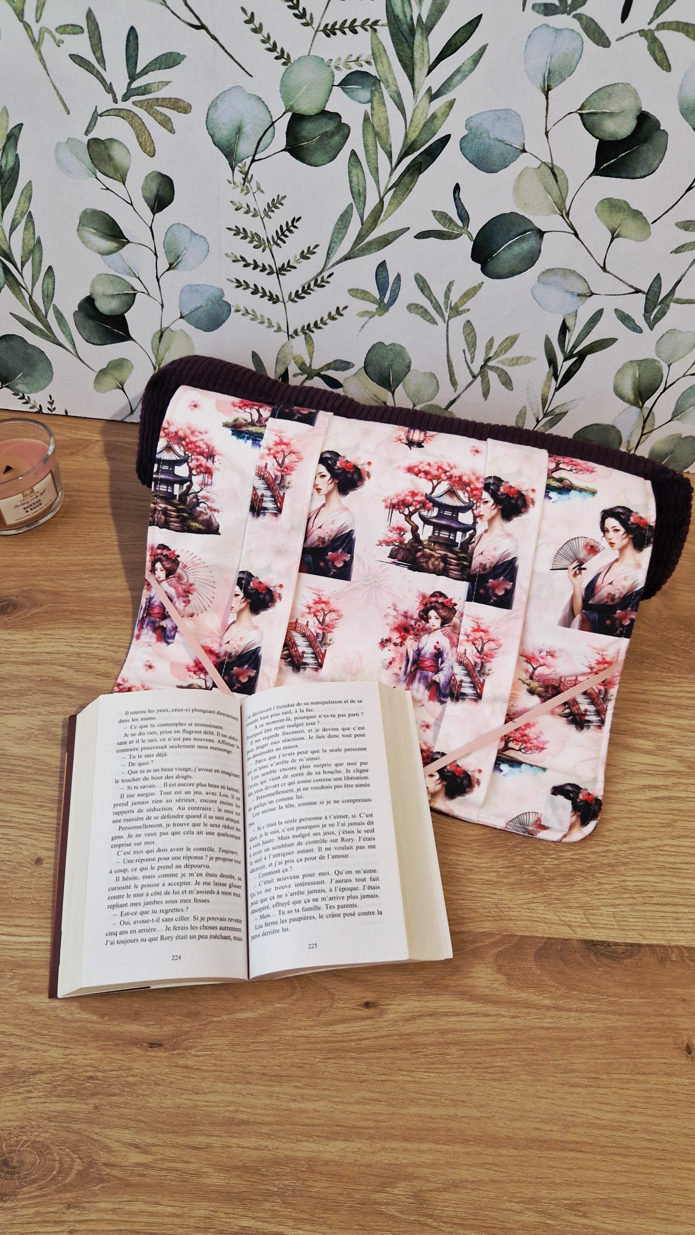 Coussin nomade sakura format broché