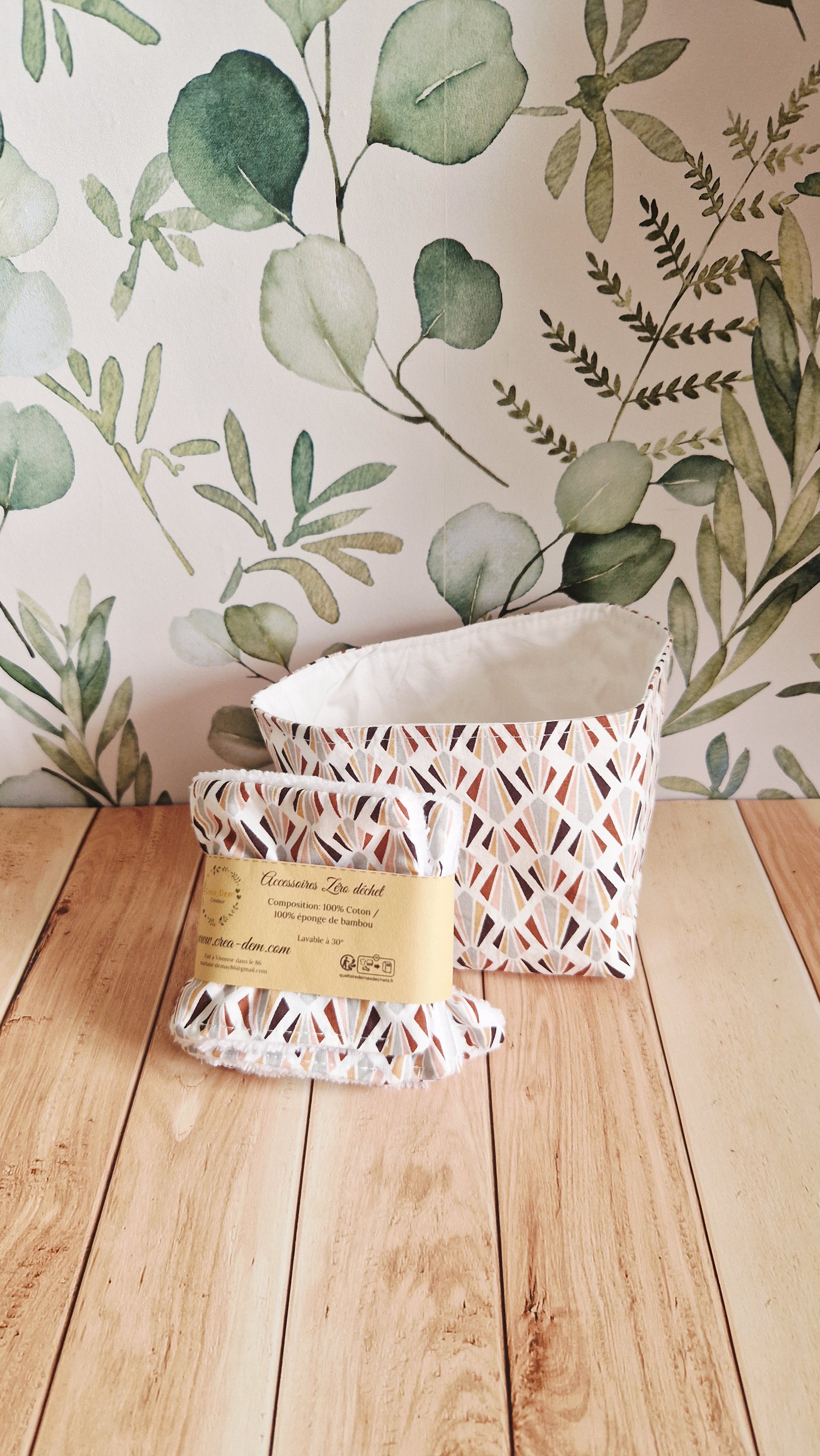 Lot 5 lingettes + panière geo rouge